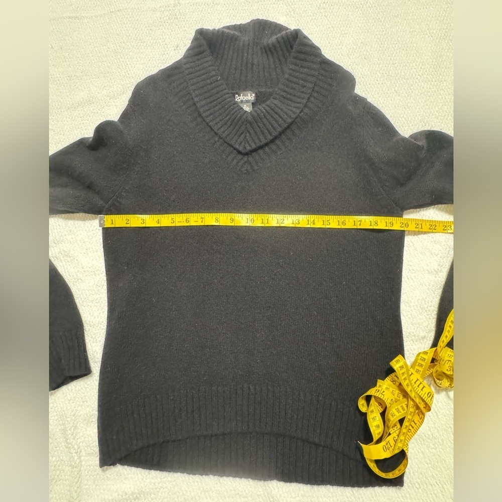 Rafaella Women Xl Black Cozy Angora/Rabbit/Lambs Wool Blend V-Neck Sweater - Picture 4 of 8
